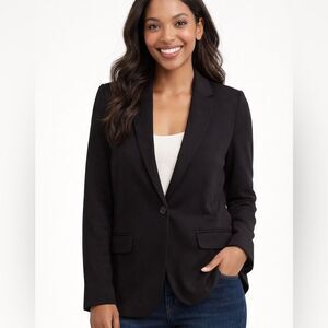 Magaschoni Elegant Black Blazer NWT